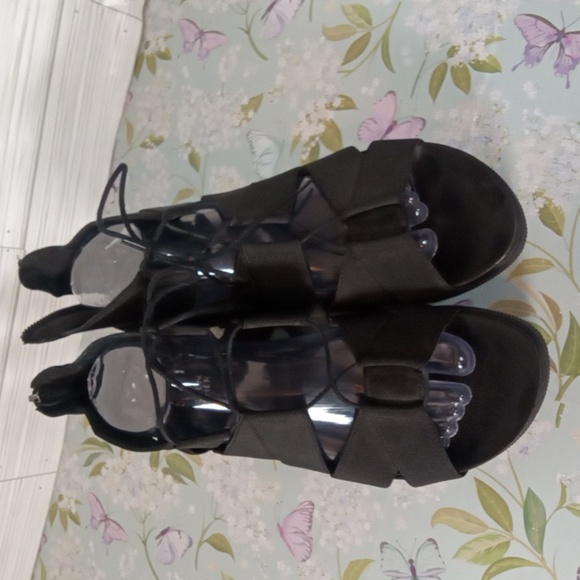 Eileen Fisher Black Strappy Sandals Link Open Toe Platform Black Womens 11 - Picture 2 of 7